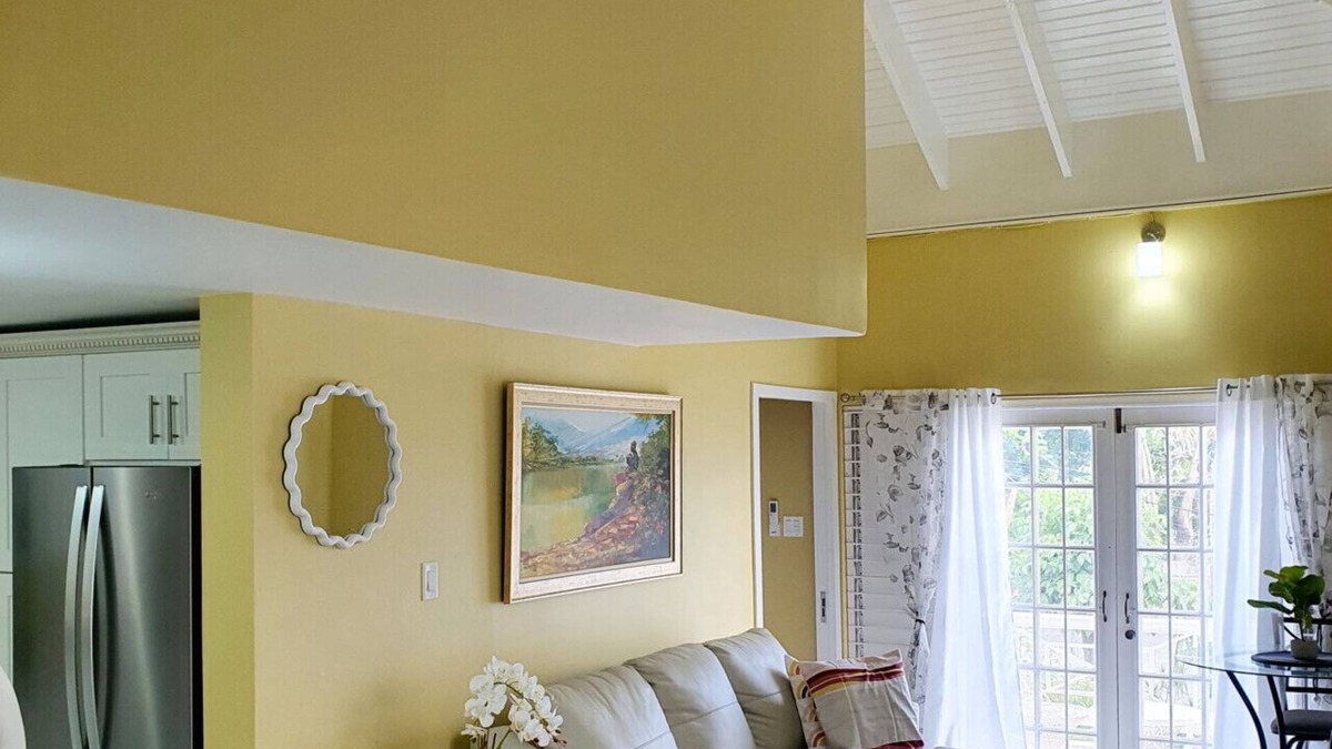 Barbican Apartment | Choose To Be Happy @ The Seville #C4 [2-Bedroom]
