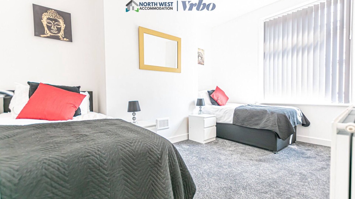 Chorley House | Chorley 3BR House | Ideal for Families & Contractors | Long Stays Welcome