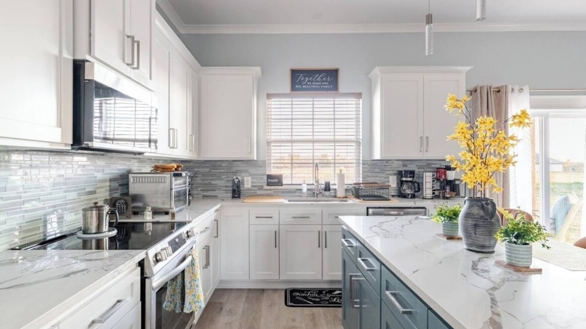 Emory House | Christian & Charming 2-bedroom house with fitness room in Emory