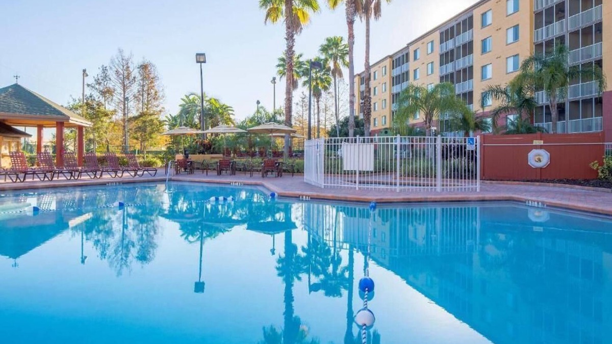Florida Center Villa | Christmas wk at Orlando Sunshine Resort 2 BDRM2BTH sleeps 8 Villa 12/21-12/26/25