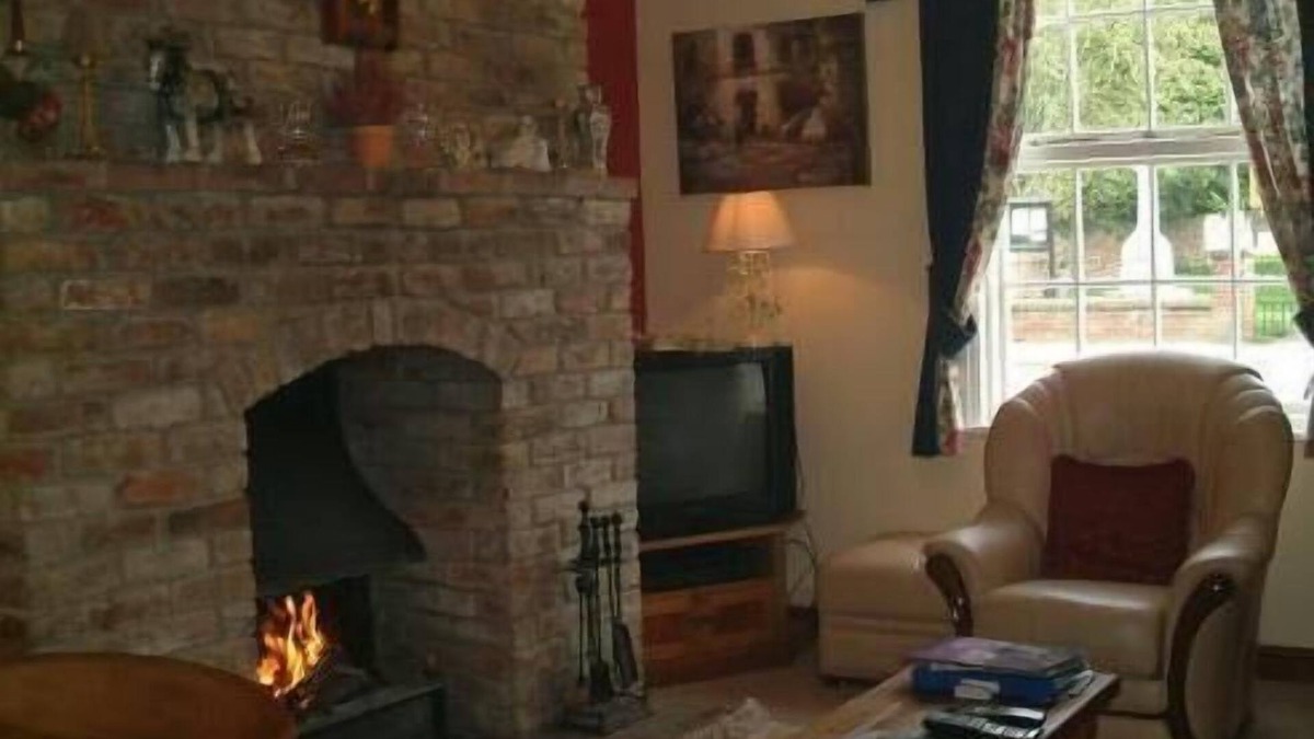 Stockton on the Forest House | Church View B&B and Holiday Cottages