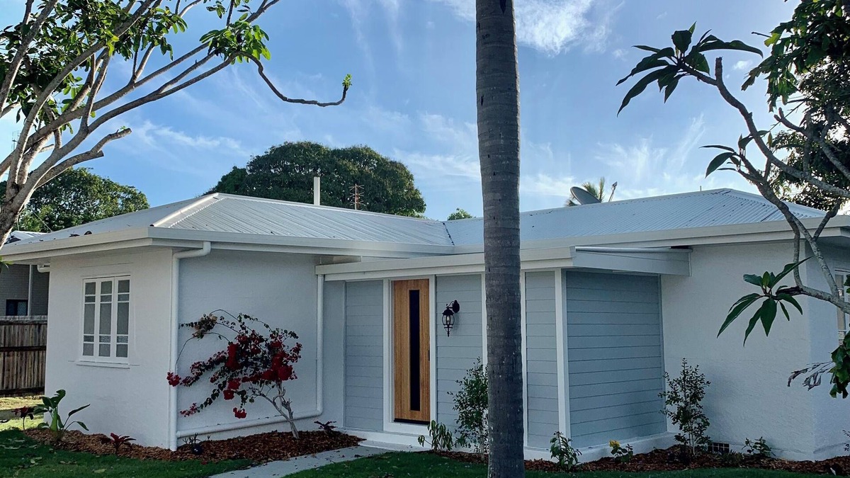 Urangan Cottage | Churchill Cottage - 300 meters to the bay, Kid friendly!