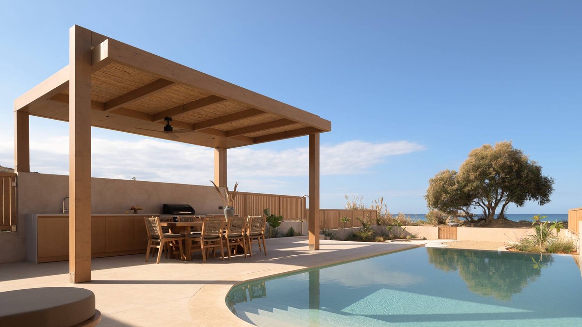Karteros Villa | Cicada Oneiro Suite, Elegant Beach Living
