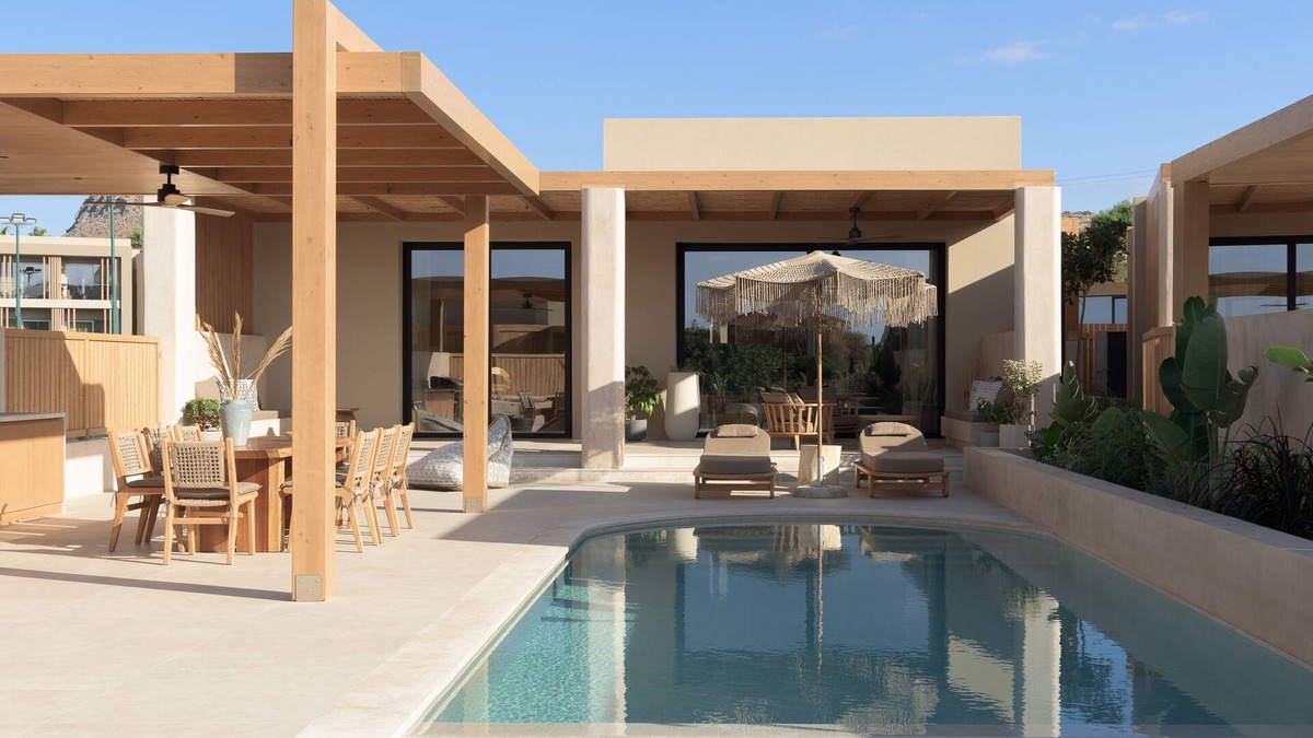 Karteros Villa | Cicada Theros Suite, Elegant Beach Living