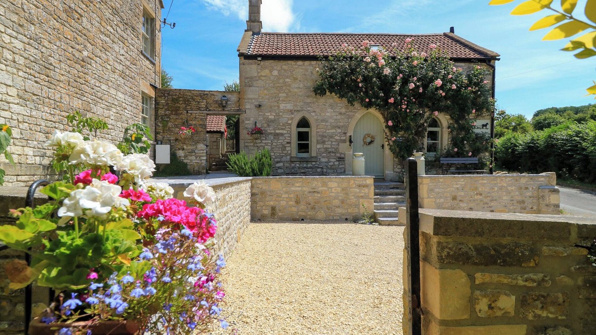 Priston Cottage | CIDER PRESS COTTAGE, family friendly, with open fire in Bath