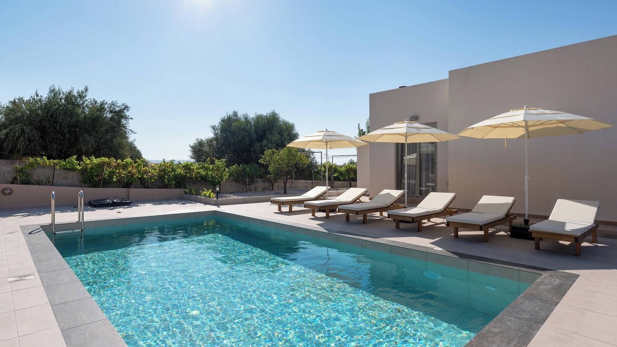 Soroni Villa | Cielo Blu Villa