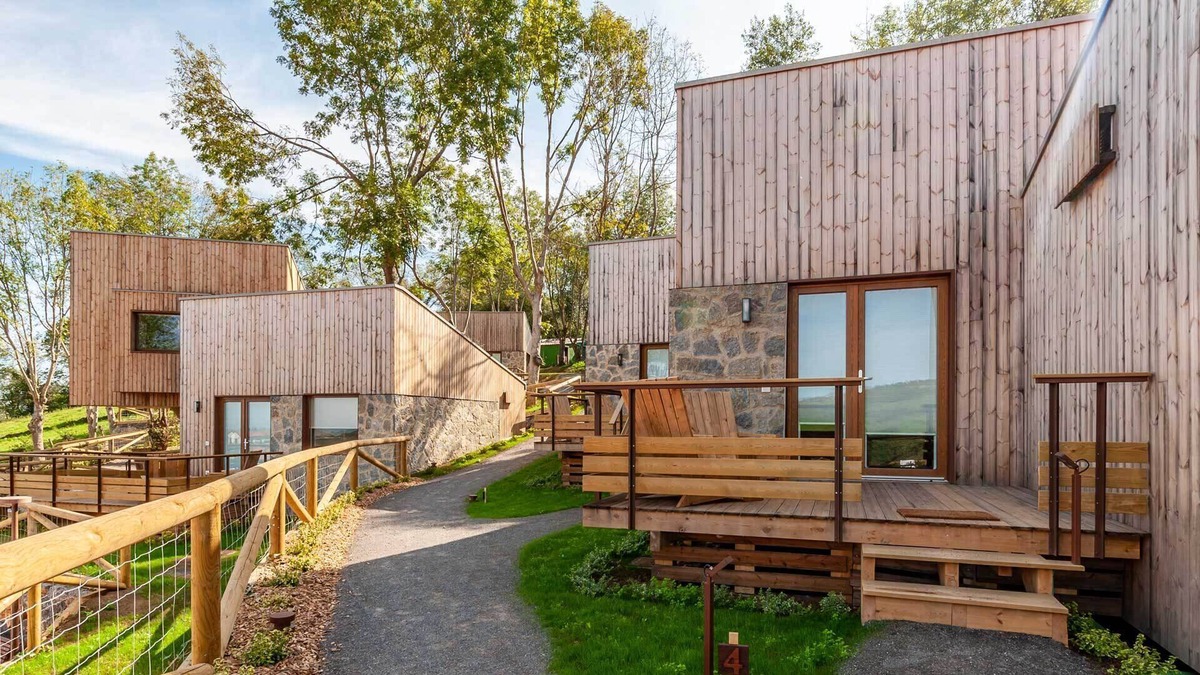 Baselgas Villa | Cieloastur Deluxe Villa Amazing Experience