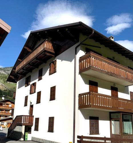 Isolaccia Apartment | Cima de' Piazzi Apartment 2