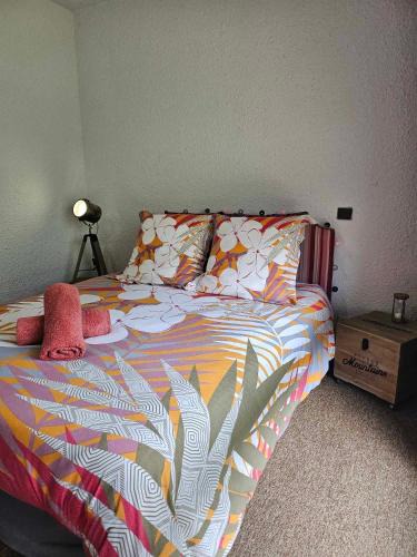 Echevis Hotel | Cinéma, Chambre Privée Au Le Refuge Du Phoenix