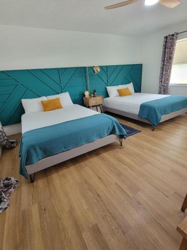 Mayo Hotel | Cindy’s Motel & RV Park