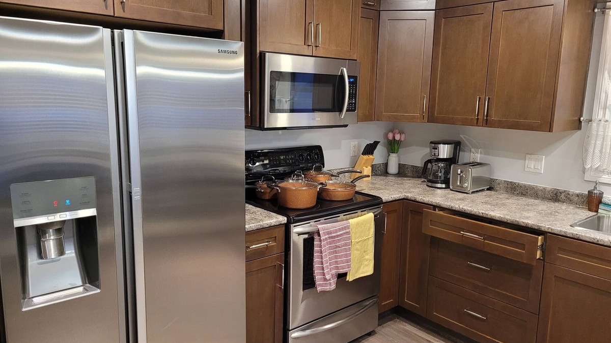 Saskatoon House | Cindy's place of comfort and leisure.