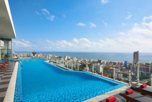 Kollupitiya Hotel | Cinnamon Red Colombo