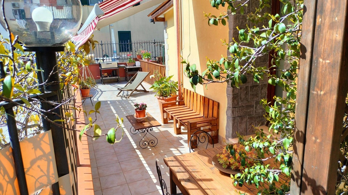 Arcola House | Cinque Terre, Lerici,Geneva's Little House