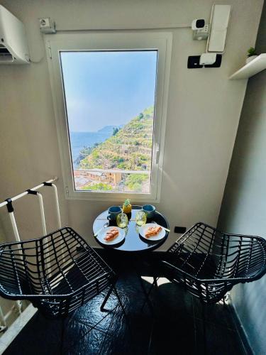 Manarola Apartment | Cinque Terre, Sea View Home