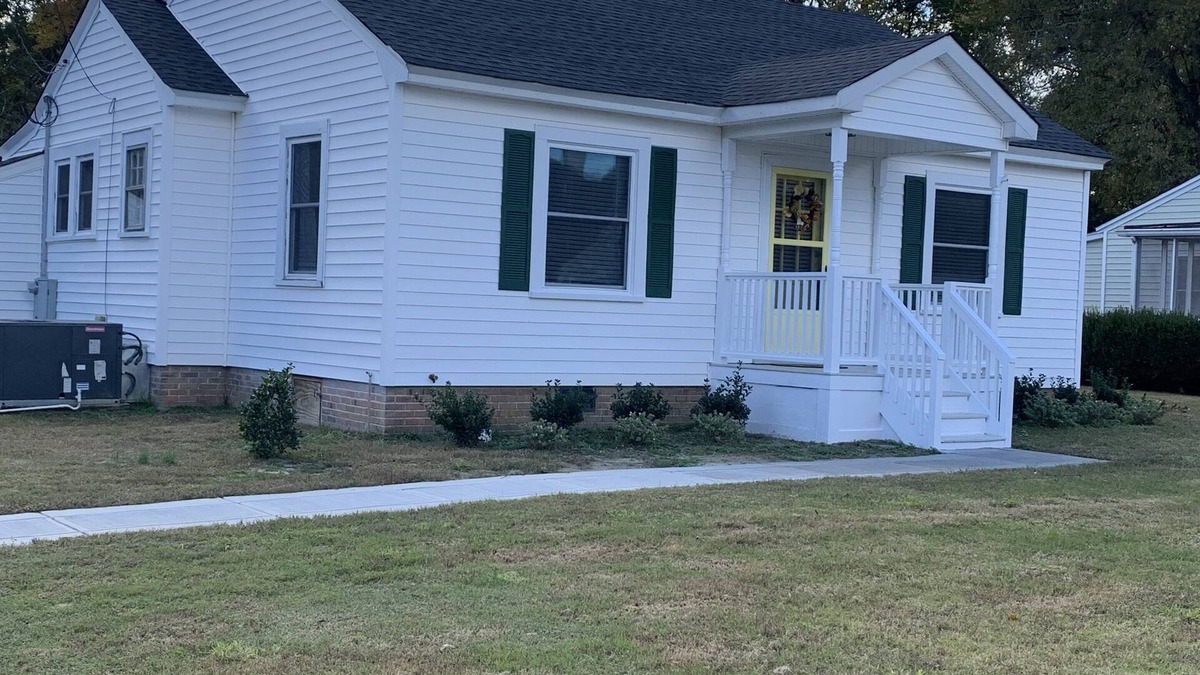 Wendell Cottage | Circa 1930's- updated bungalow located in the historic district.