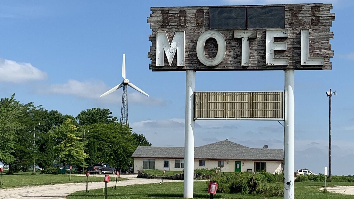 Williams Hotel | Circle S Motel