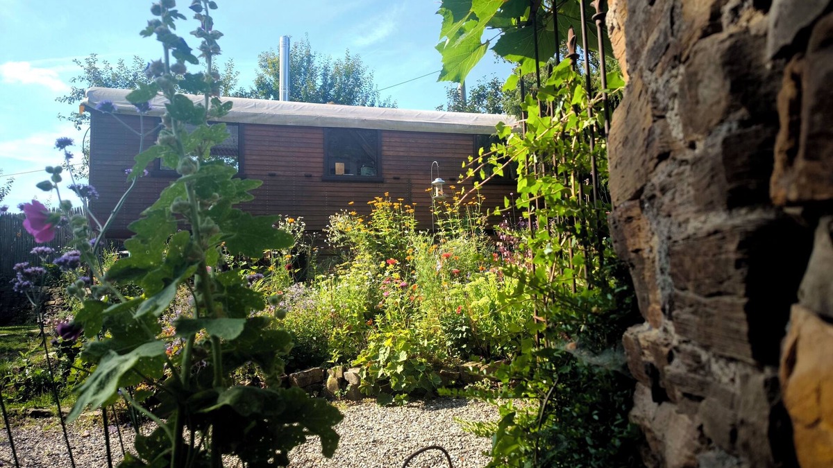 Ditscheid Apartment | Circus wagon in the Eifel