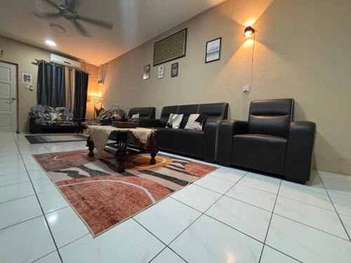 Lutong House | Citadil Homestay