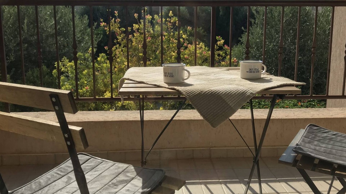 Mandria Apartment | Citrus and sea apartment, the place in a tranquil village by the sea