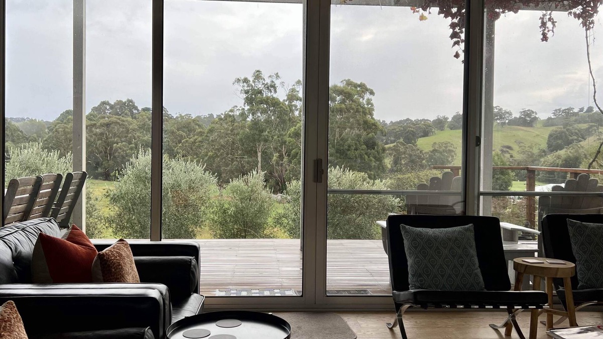 Korumburra House | Citrus Grove: private/architectural/dog-friendly/views/acreage