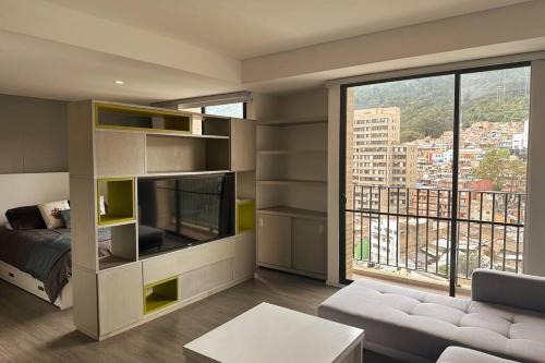 Centro International Apartment | City and Mountain View Studio