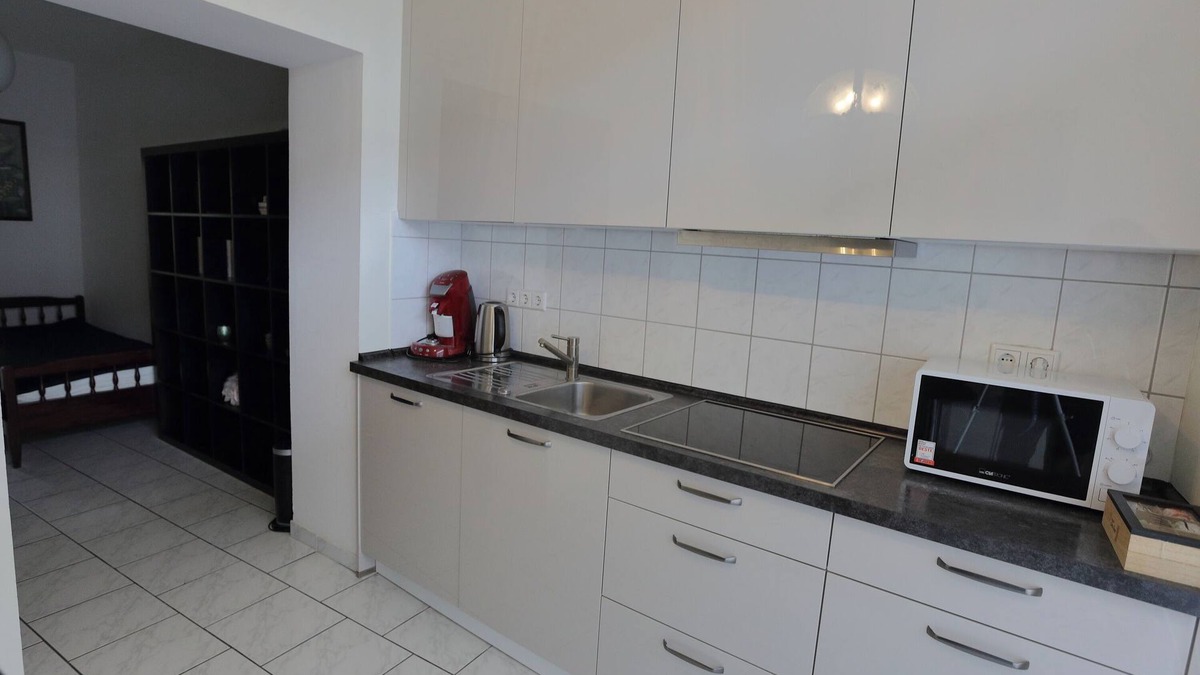 Rhein-Erft-Kreis District Apartment | City Apartment 1 - Located directly in the pedestrian zone and Brühl Palace Park