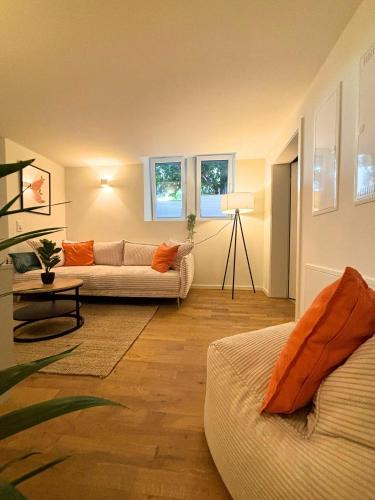 Bahnhofsviertel Apartment | City Apartment am Fluss