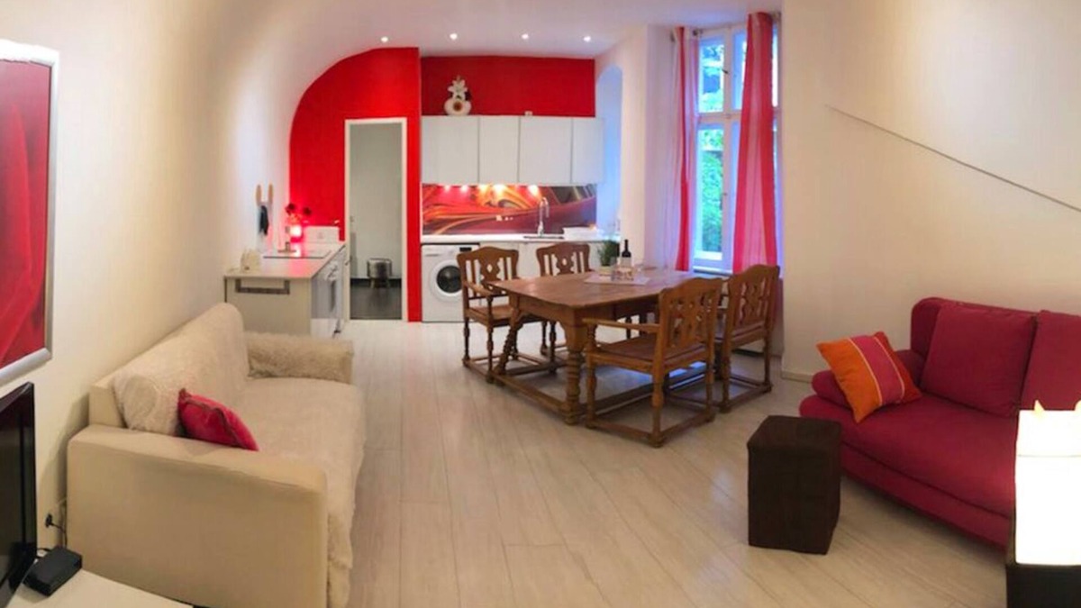 Schoeneberg Apartment | City- Apartment 'Classic- central location, very central
