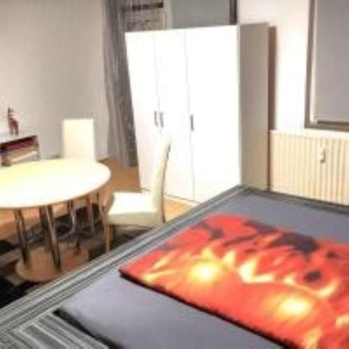 Odenkirchen-Mitte Apartment | CITY APP # 2 ZKDB auf 68qm # Etage 4 im Hochhaus mit Aufzug # Ideal für Dates & Monteure & Abenteurer