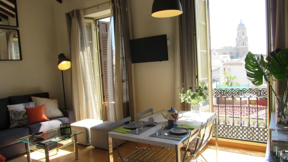 La Merced House | CITY CENTER CATHEDRAL VIEWS & FREE WIFI (6PAX)