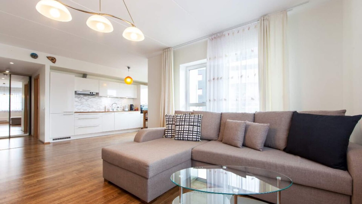 Kesklinn Apartment | City Center Mardi st. apartment with balcony and free parking.