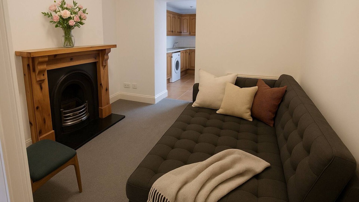 Claddagh Apartment | City Centre Location - Sleeps 6