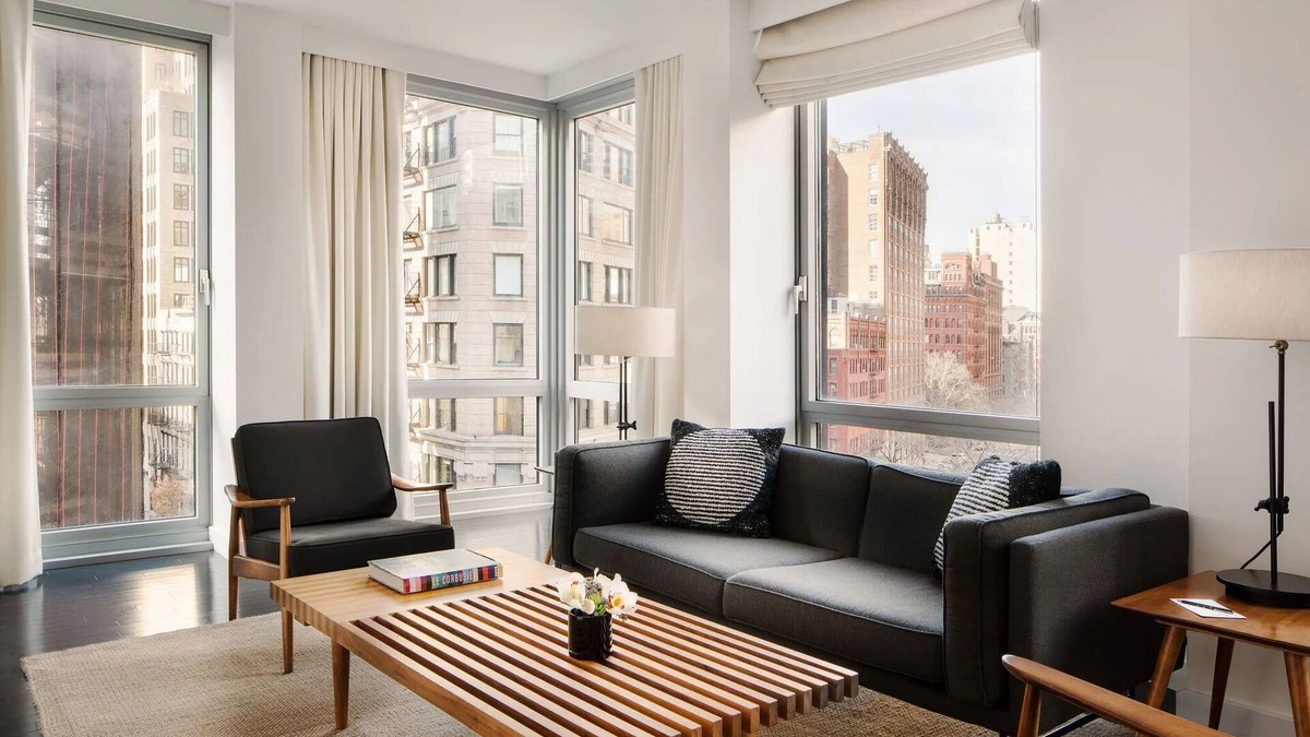 Tribeca Hotel | City Escapade! Explore the Beauty of New York City! Relaxing unit for your stay!