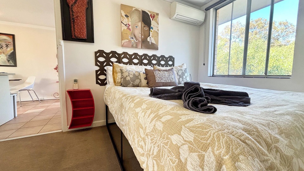 Subiaco Apartment | City Escape Getaway Subiaco 1Bedrm Unit