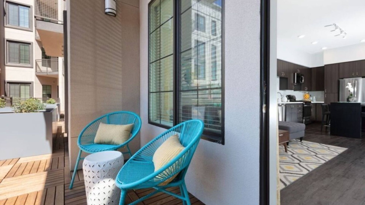 Downtown Condo | City Living w Resort Comforts – 1BR at 300 Railway