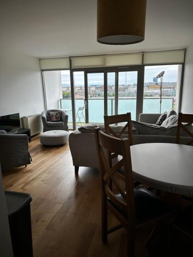 Leinster Apartment | City Retreat