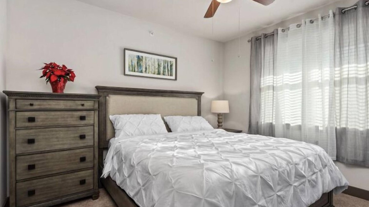 MacGregor Apartment | City view luxury apartment