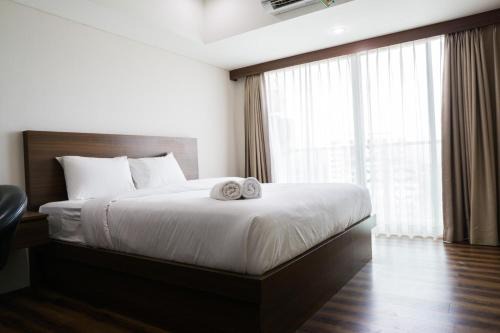 Pasirkaliki Apartment | City View Studio Apartment at Tamansari La Grande By Travelio