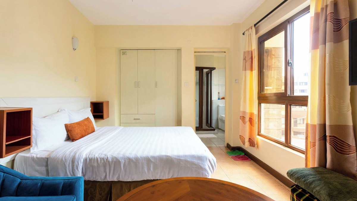 Ngara West Apartment | City View with Rooftop pool Studio