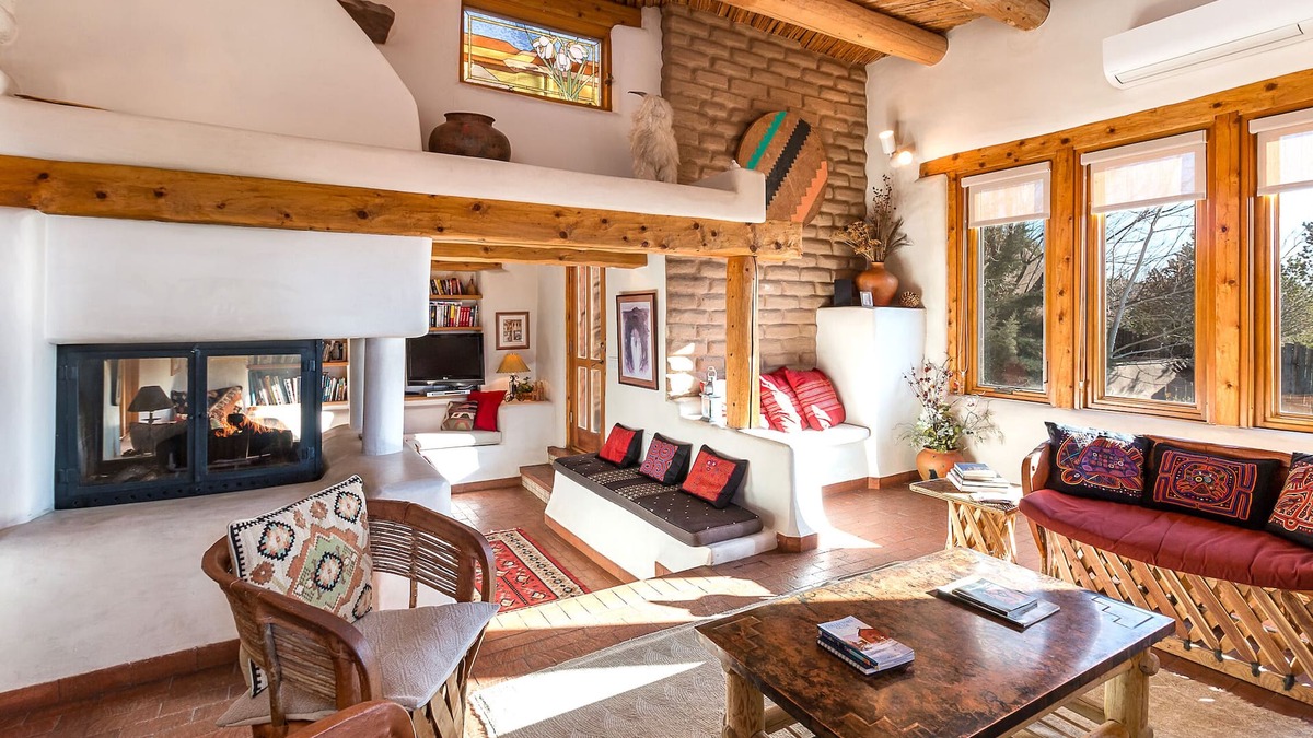 Northeast Santa Fe House | City Views at Alma Compound | Great Location!