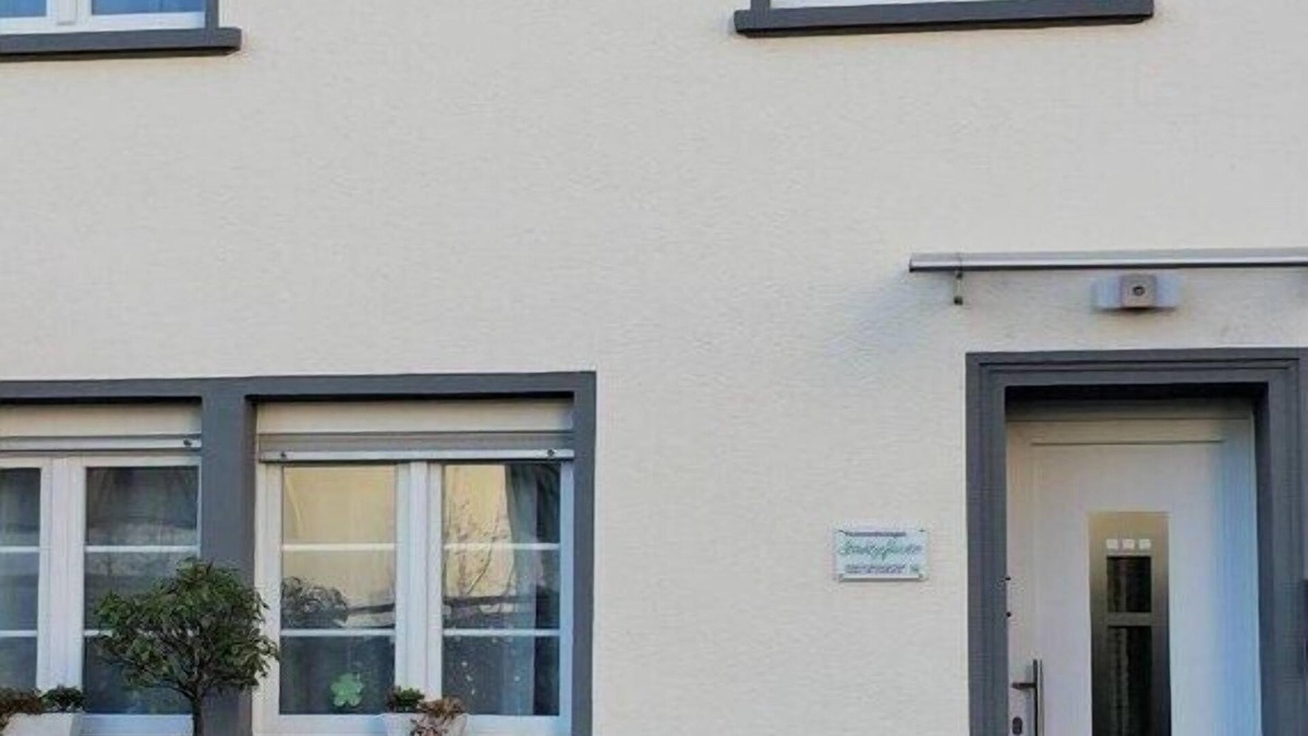 Cochem Apartment | City Whispers 2 Comfortable Vacation Home