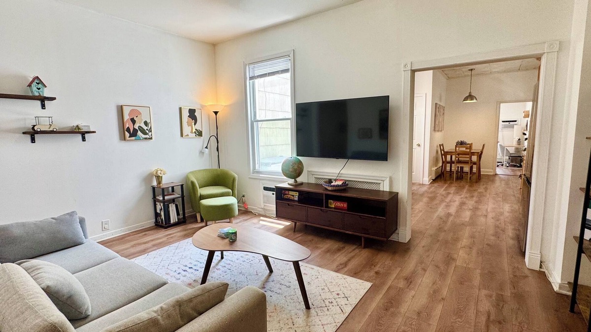 Weehawken House | Cityside Haven - Spacious 2BR APT - 12 mins to NYC