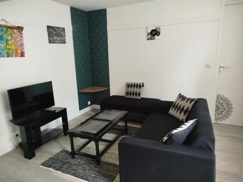 Irancy Apartment | Cizen