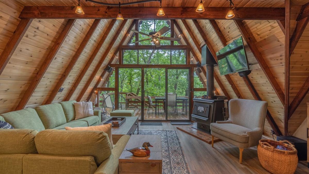 Innsbrook Ski Chalet | CJ's Cabin on Aspen by Innsbrook Vacations!