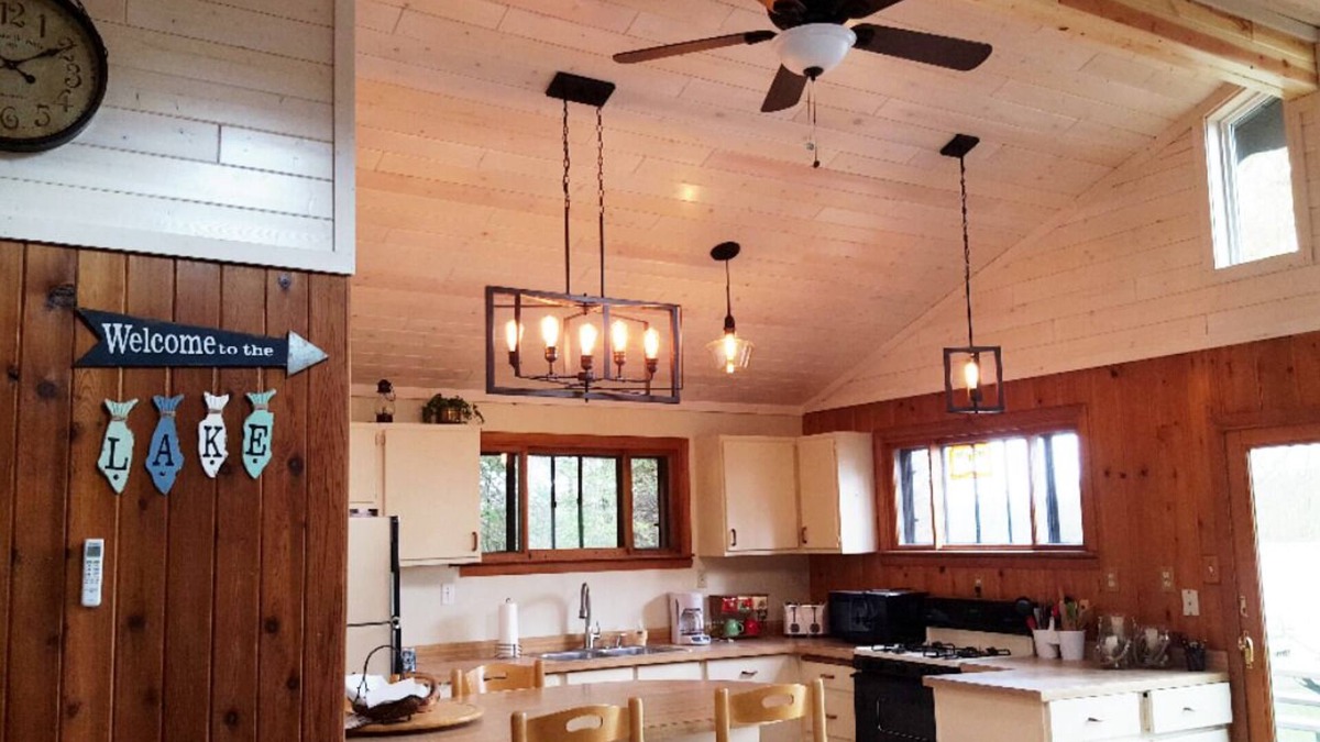 Bellaire House | Clams End on Clam Lake Bring Your Boat and Enjoy the Lakes
