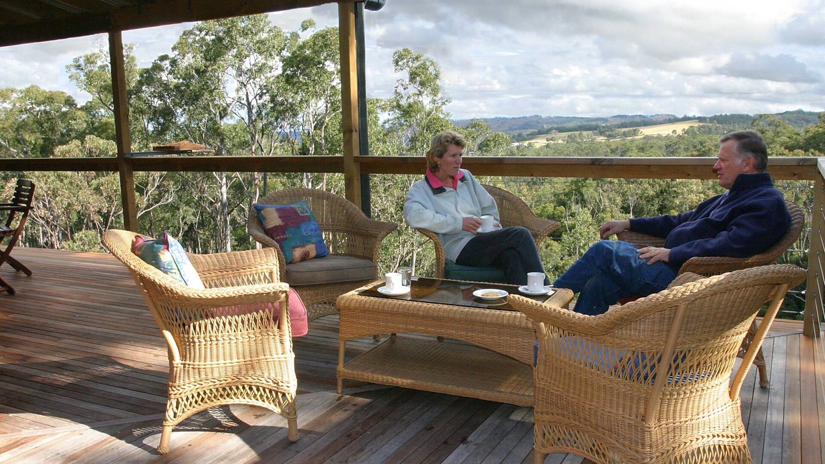 Vacy Cabin | Clancy's Lodge at BANJOS BUSHLAND RETREAT - couples, families & groups