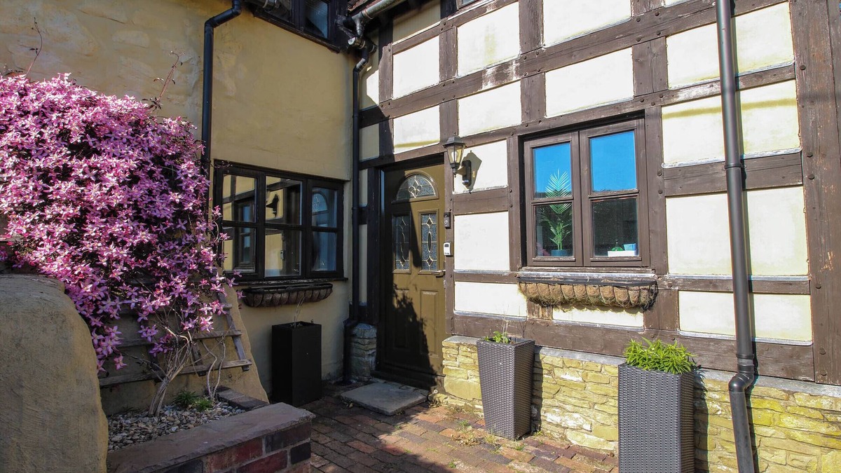 Farden Cottage | Clandyke Cottage