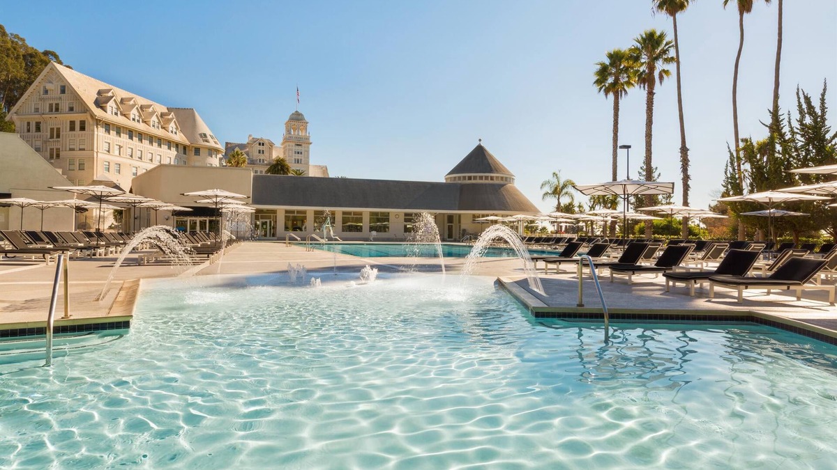Claremont Hills Hotel | Claremont Resort & Club