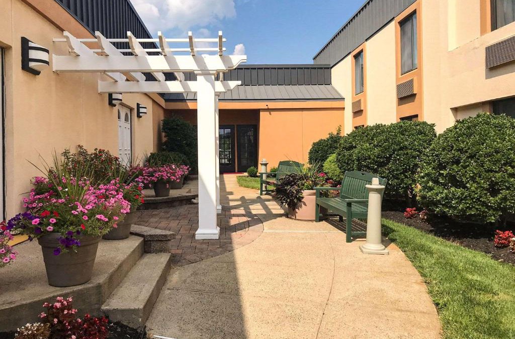 Toms River Hotel | Clarion Hotel & Conference Center