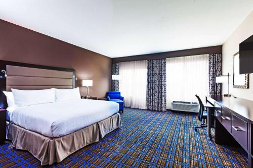 The Colony Hotel | Clarion Hotel The Colony - Plano West
